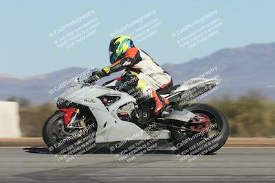 media/Oct-30-2025-Racers Edge (Thu) [[dabbdaf680]]/3-B Group/Session 4 (Turn 9 Side)/